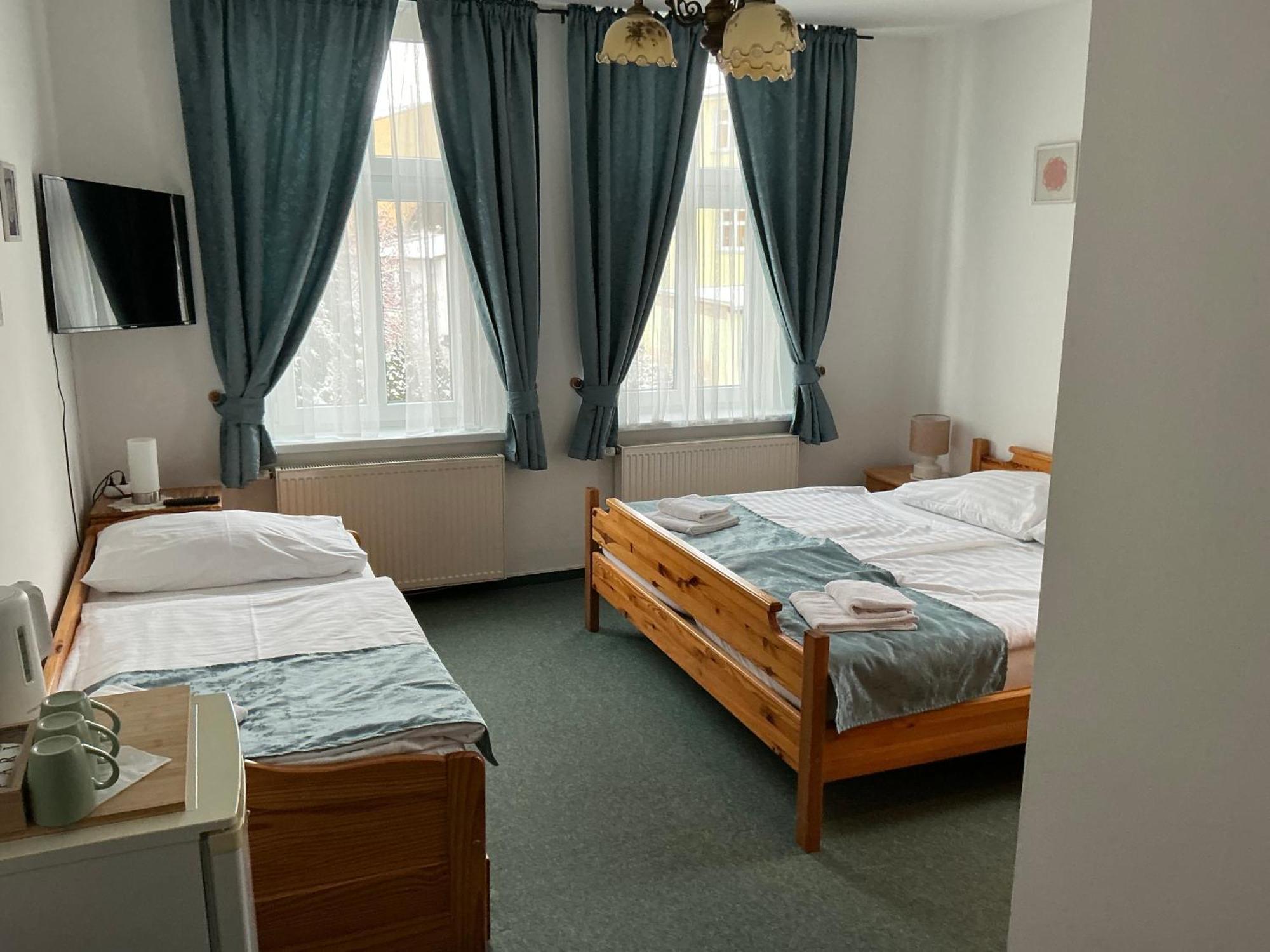 Pension Abbazia Františkovy Lázně Extérieur photo