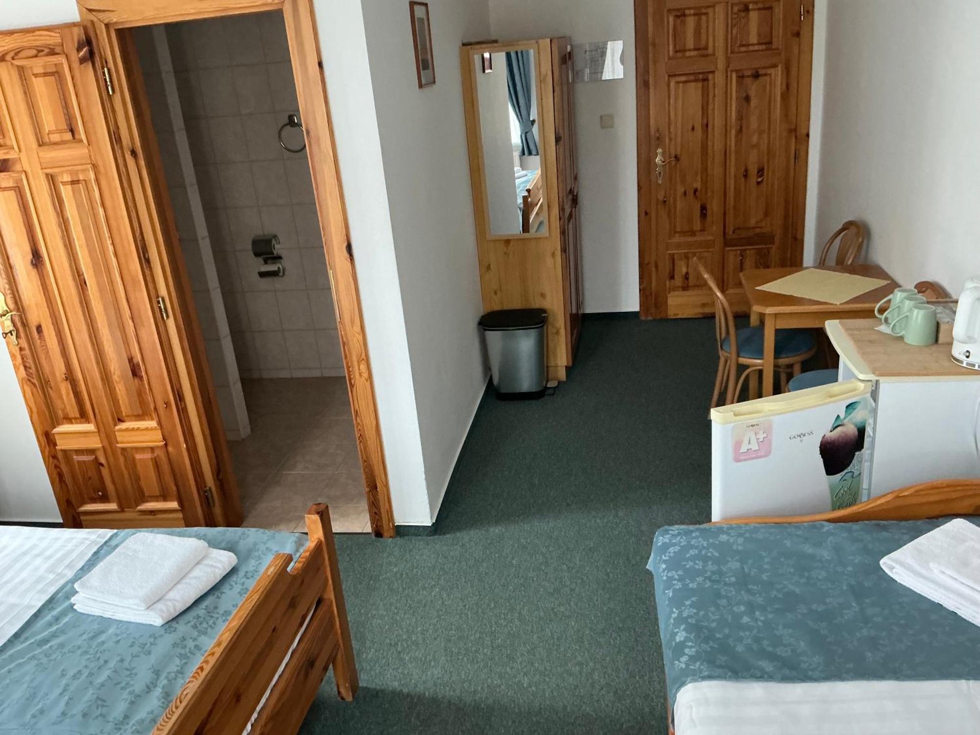 Pension Abbazia Františkovy Lázně Extérieur photo